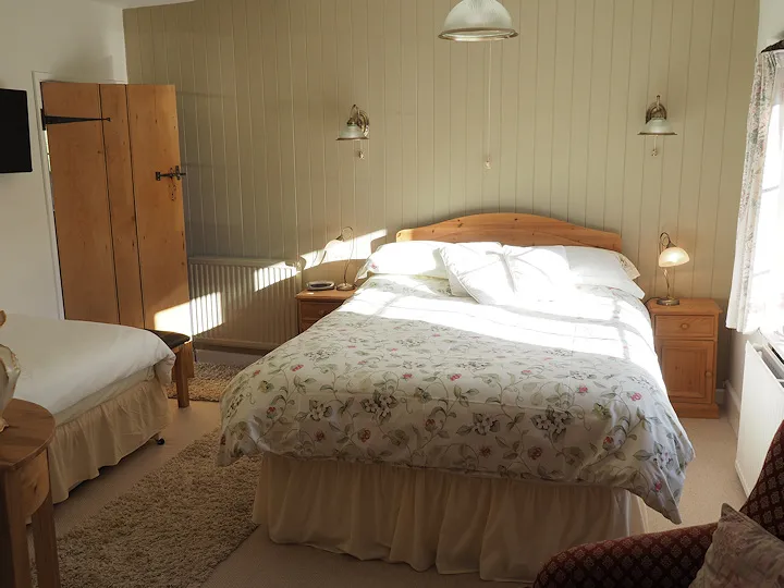 The Loveton Room — a light, south-facing double bedroom